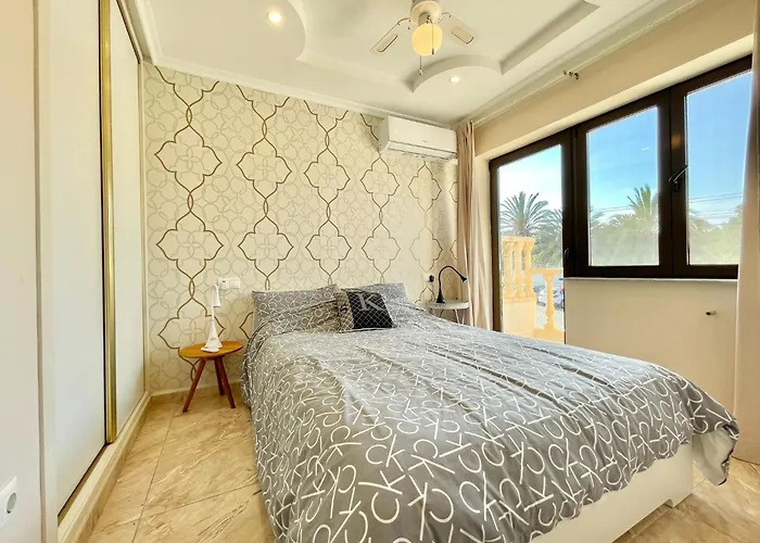 Calas Blancas By Villas&you Torrevieja